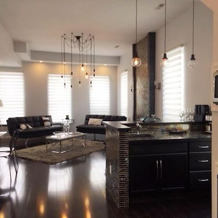 Luxury Three Story Apartment In Short North Columbus Exterior foto